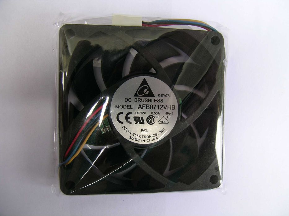 Вентилятор для охлаждения процессора AMD  AFB0712VHB, 4PIN.