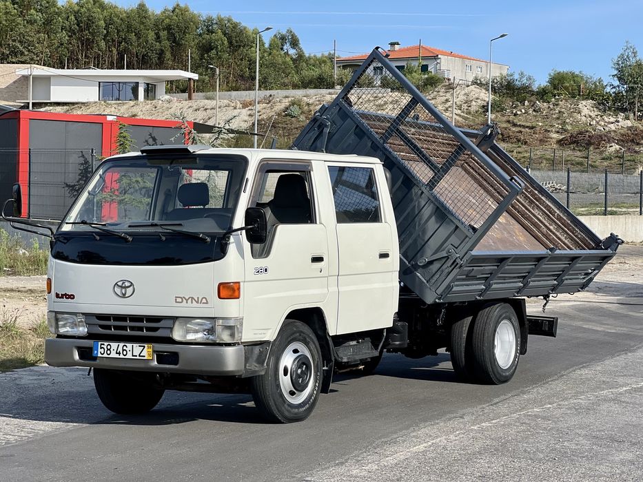 Toyota Dyna 280 Tri-Basculante
