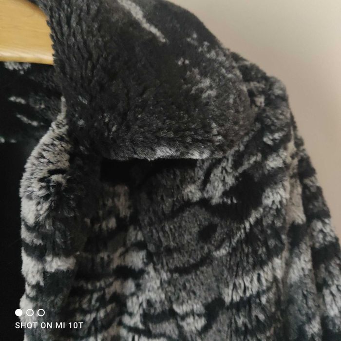 Futerko sztuczne Bonprix rozm. 44(xl)