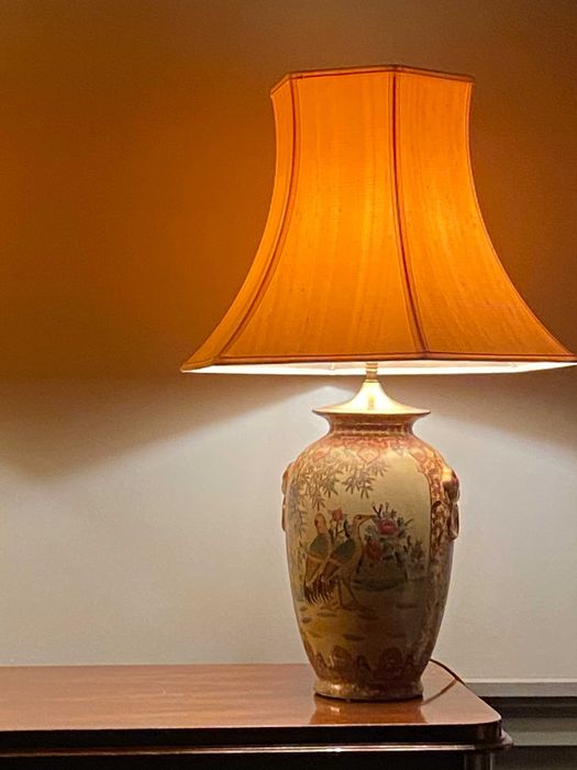Dwie piękne chińskie duże lampy o wysokości 78 cm