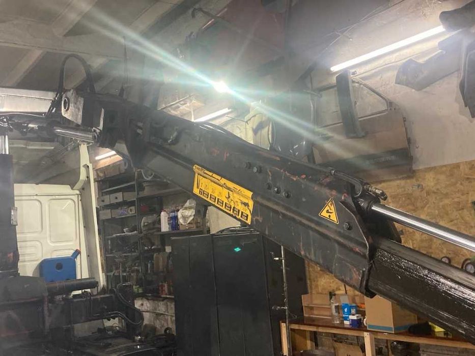 Кран манипулятор Hiab 865A (еще стоит на машине)