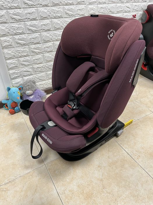 Автокрісло MAXI-COSI Titan Pro Група 1/2/3 (9-36 кг) максі косі