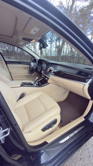 BMW 528i X-Drive 2014 рік