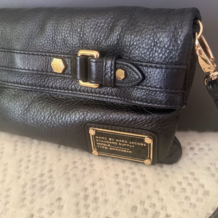 Шкіряна сумка-клатч Marc by Marc Jacobs Standard Supply