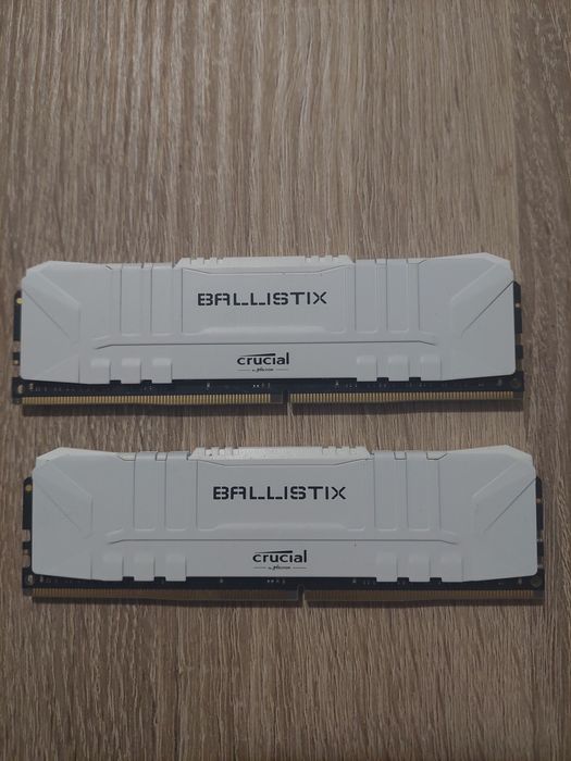 Crucial 32 Gb Ddr4 3200Mhz