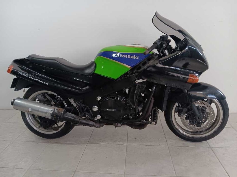Peças Kawasaki ZZR1100