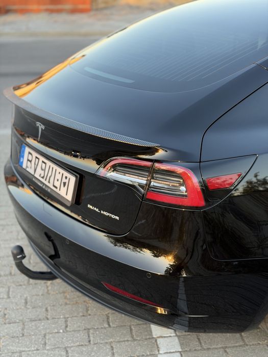 Tesla model 3 Long Range Dual Motor