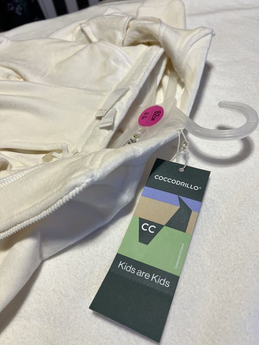 Dresik niemowlęcy rozm.62 Coccodrillo + gratis