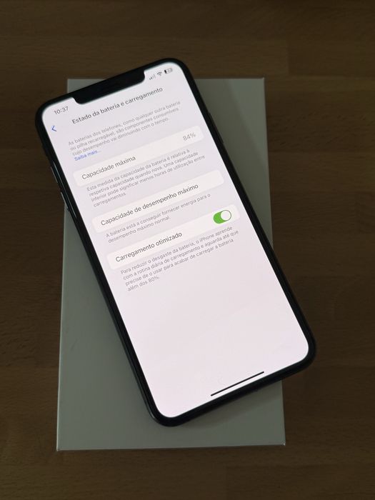Iphone xs max 64gb  desbloqueado(ACEITO RETOMA)