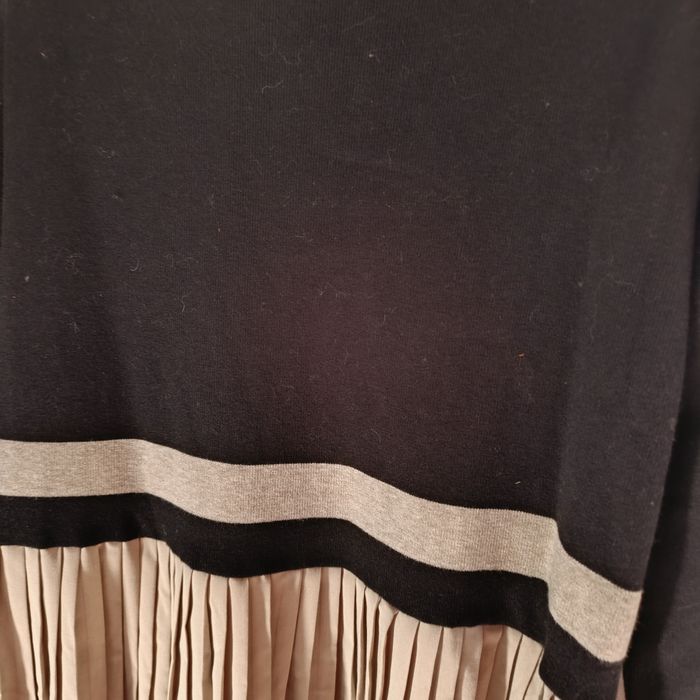 Vestido comprido preto e bege