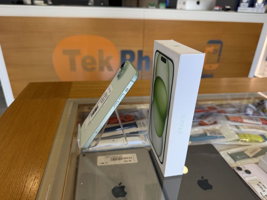 Iphone 15 Plus 256GB * Novo