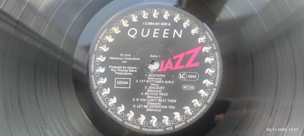 d*2様 Queen CD18枚・Blu-ray3枚 セット queen - купити CD, DVD диски Сумська область - Ціна на OLX.ua