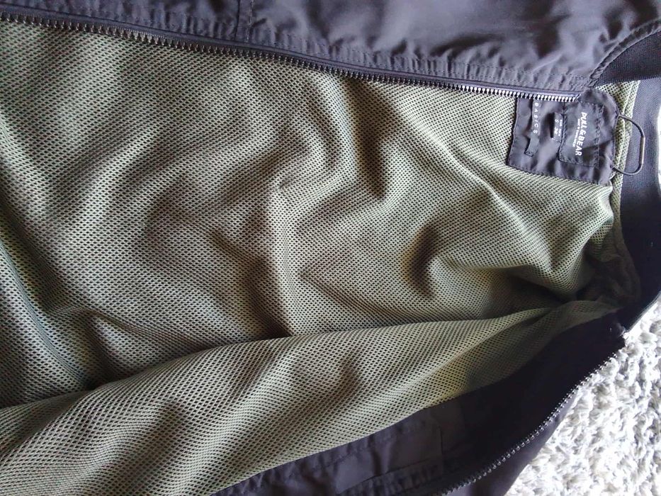 Kurtka bomberka Pull Bear r.S