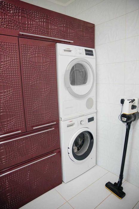 Продаєтсья преміум high-tech будинок з власним бункером/Заходь і живи