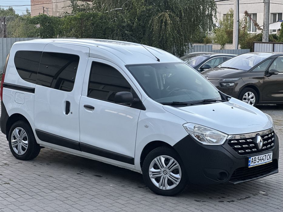 Renault Dokker 2017, 1.5 dCi дизель, 90 к.с., механіка, пасажирська версія.