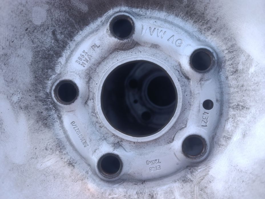 Koła opony felgi zimowe  volkswagen caddy