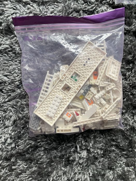 Klocki lego segregowane