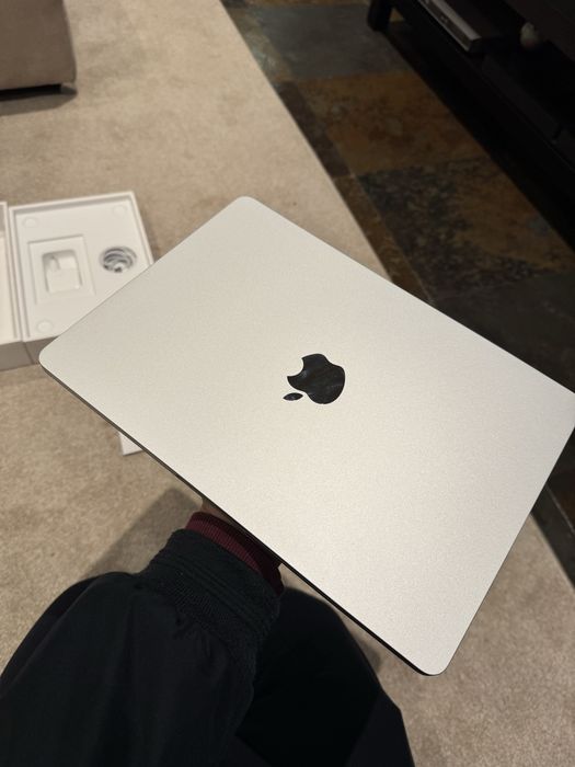 MacBook Air 13 polegadas | M3 | 8GB RAM | 256GB SSD