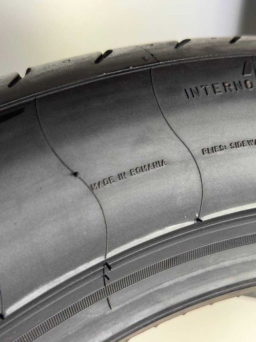 235/50/19 R19 Pirelli PZero 99W 4шт Літня шина Нова!