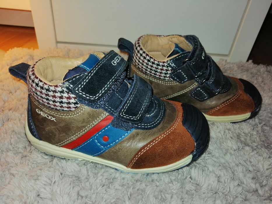 Botas Geox pele e tecido
