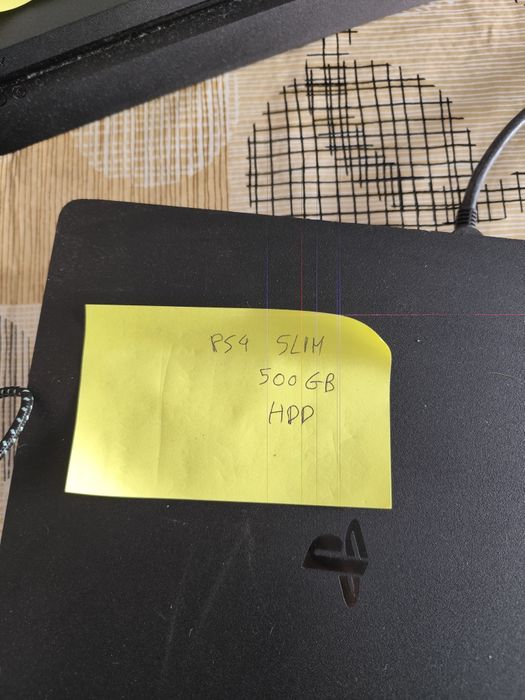 2 PS4 Slim + 4 Comandos + Base Vertical c/ Carregador + SSD 1TB