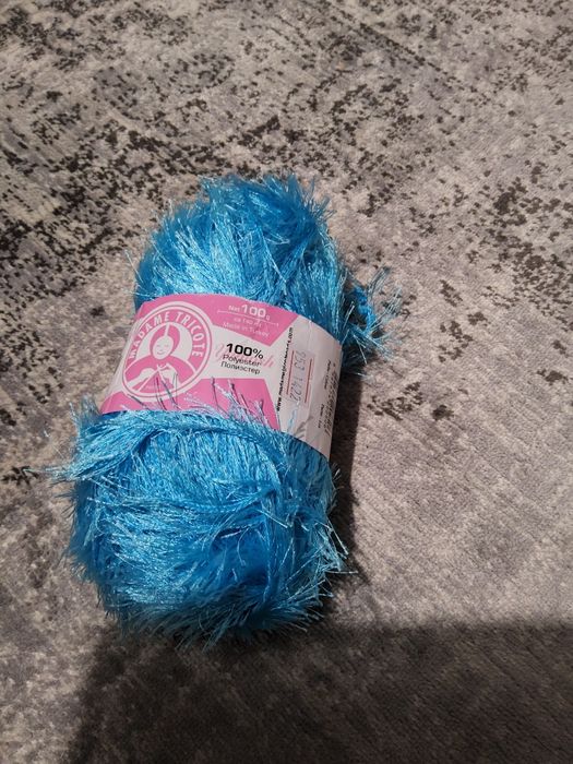 włóczka madame tricote yumosh niebieski
