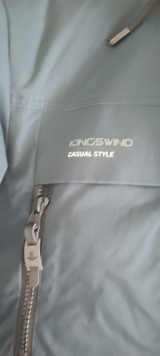 Продам зимову куртку для підлітка