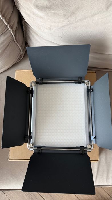 neewer rgb660 pro ii led video light