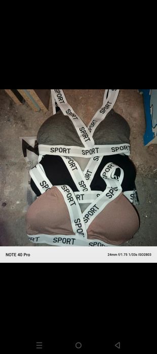 Biustonosz sportowy