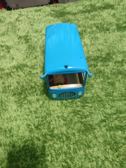 Carro Peppa pig e coelha