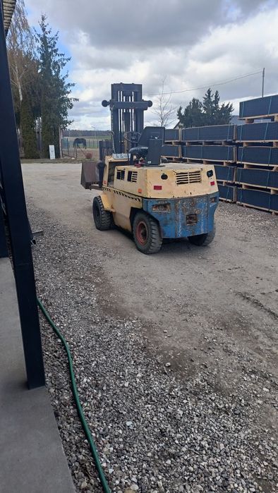 Wózek widłowy bułgar