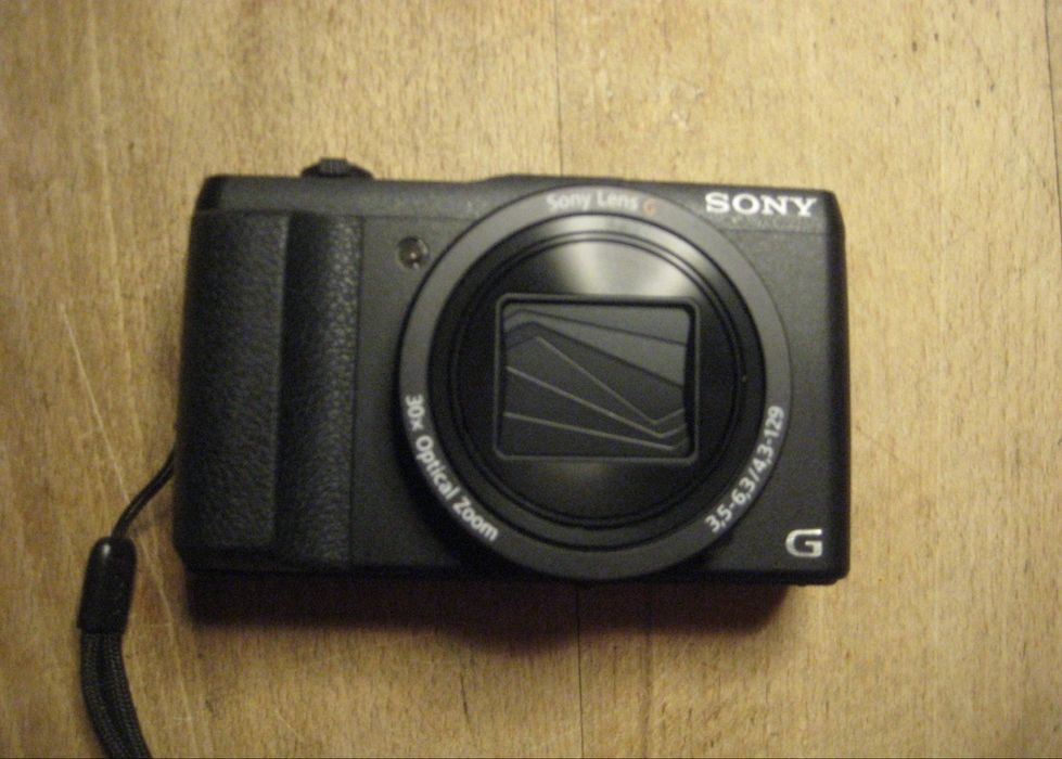 Sony Cypershot DSC-HX60