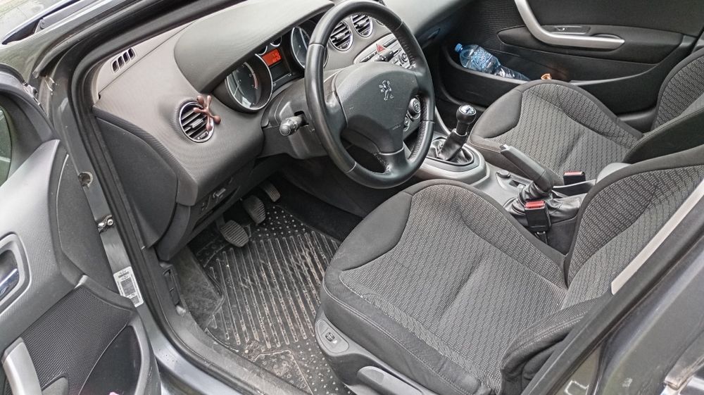 Peugeot 308 универсал