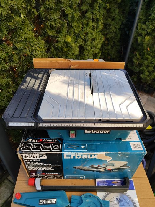 Piła do glazury/krajzega do drewna Erbauer 750wat, 2024 rok
