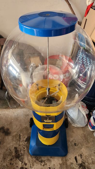 Máquina de brindes (bolas)