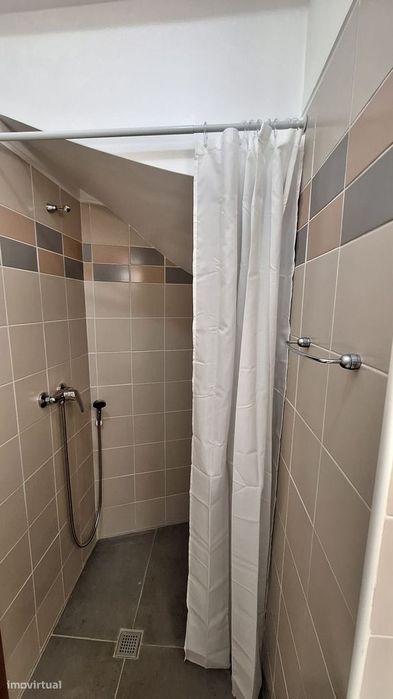 Apartamento T3 Duplex Renovado com Garagem | Ribeira Brava, Madeira