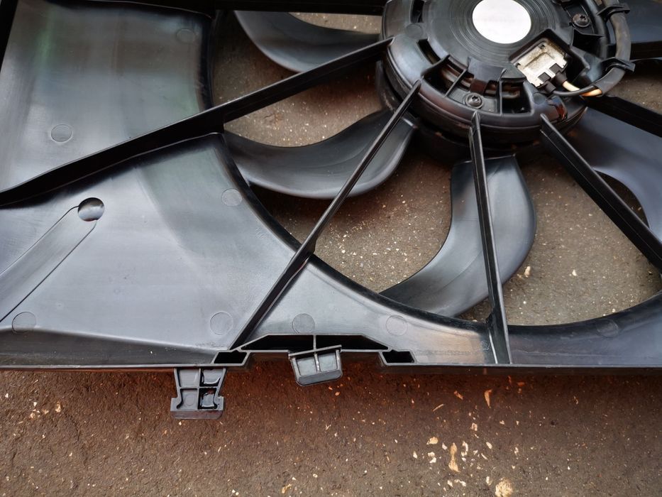 MERCEDES A W176 MOTOVENTILADOR - MV015
