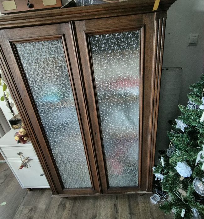 Stara szafa kredens w stylu Ludwikowskim Vitnatge