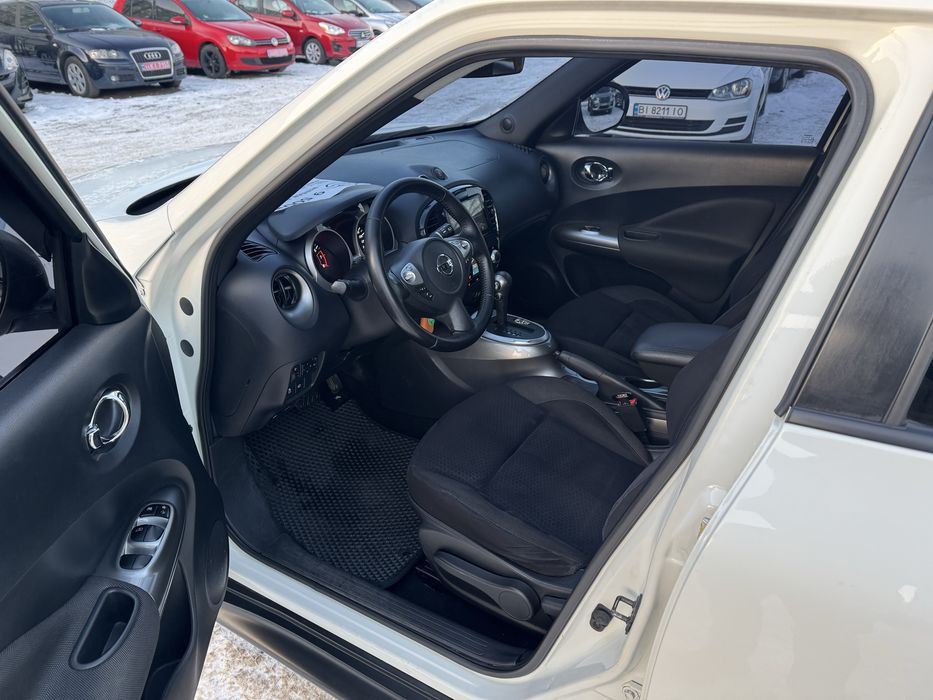 Продам офіційний Nissan Juke автомат