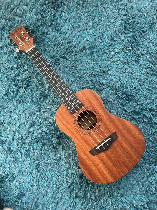 Ukulele firmy Arrow