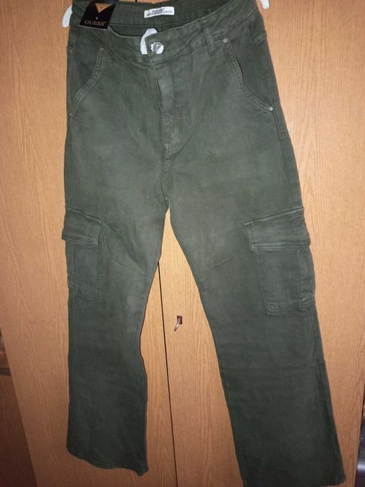 spodnie damskie GUESS khaki L