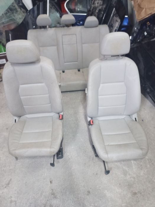 Peças para Mercedes w204 de 2014
