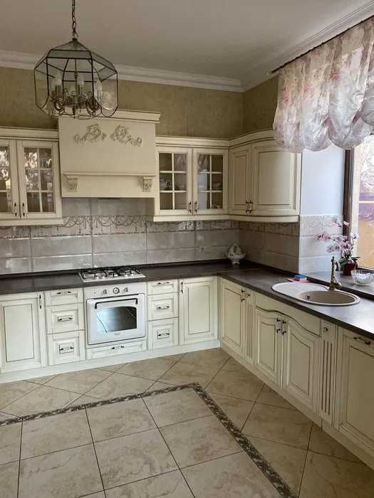 Аренда дома на Костанди ,есть подвал