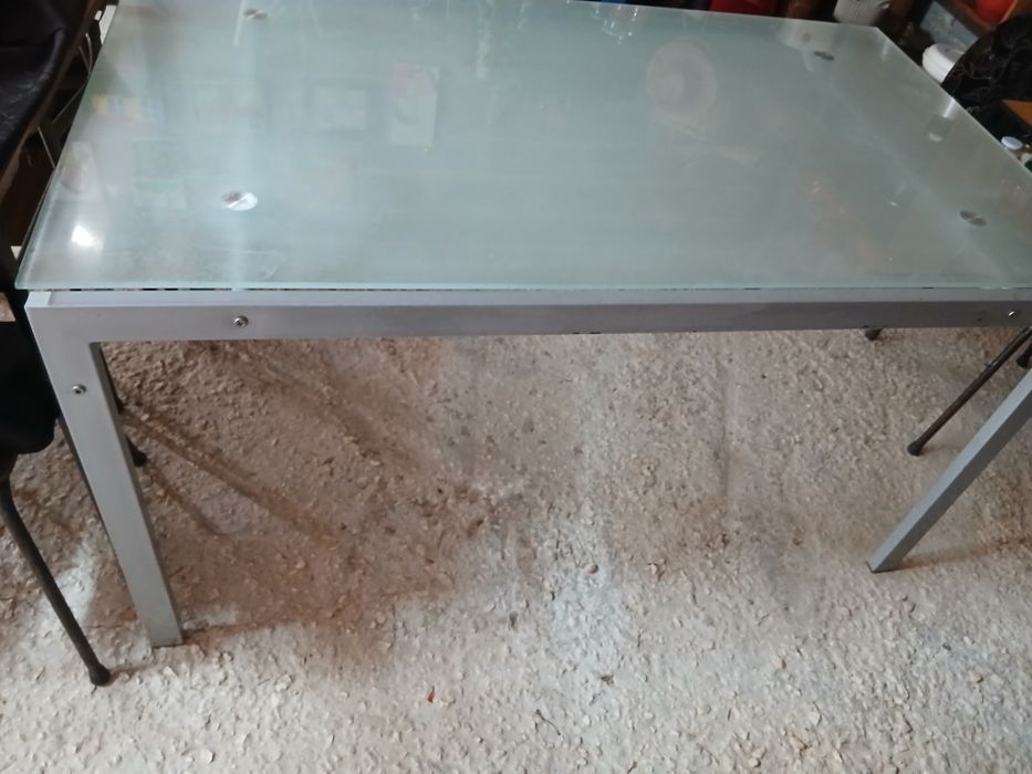 Mesa de vidro grande