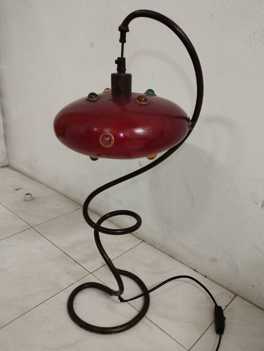 Candeeiro do gato preto