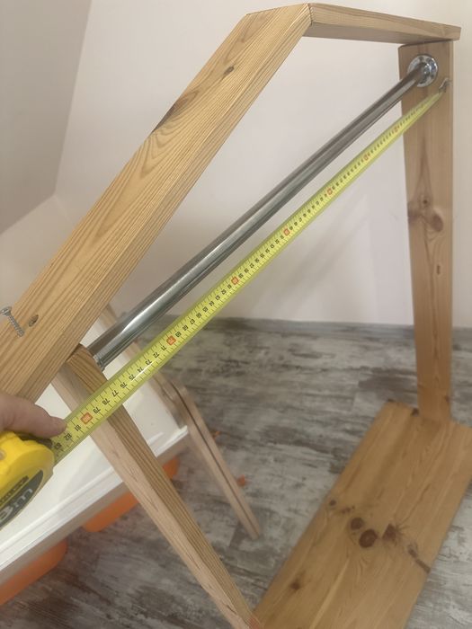 Wieszak nau ubrania handmade dziecięcy