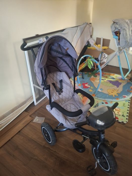 Продам літню коляску велосипед