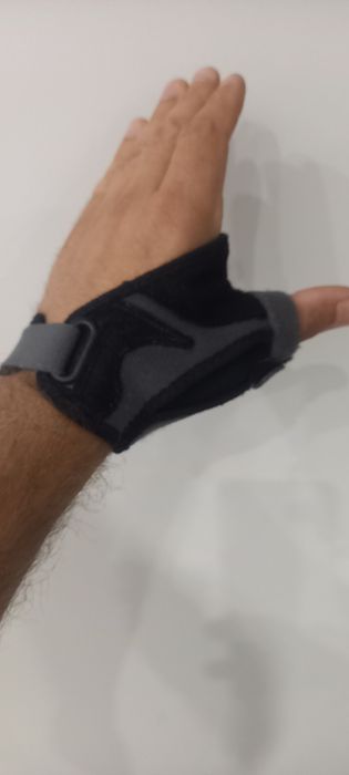 Stabilizator kciuka lewej dłoni