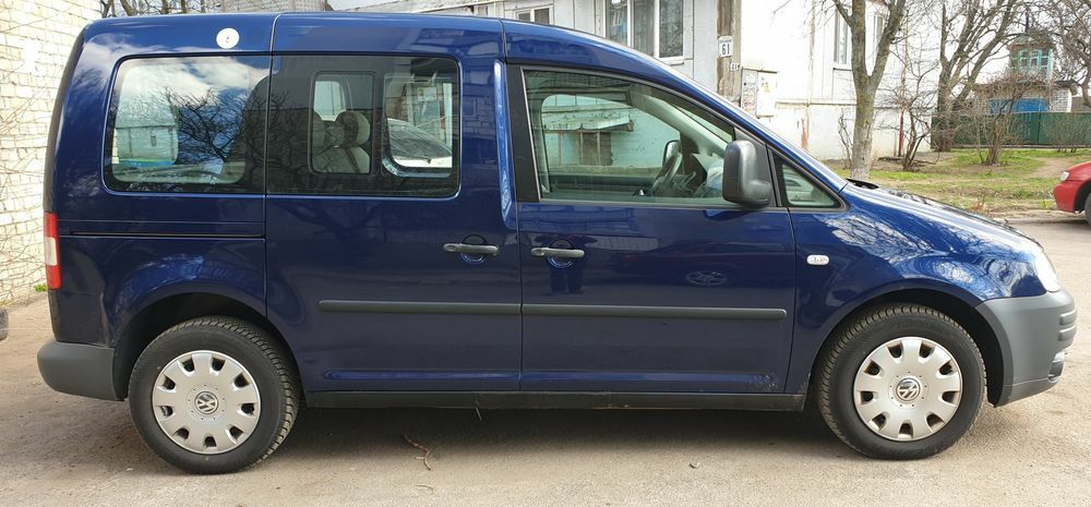 Кузовные детали/части кузова  VW Caddy 2004-2010 г.в.