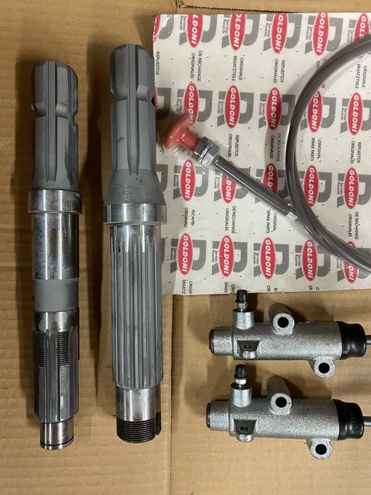 Antonio Carraro 8400,pompka hamulcowa,Ferrari,Pasquali
GOLDONI